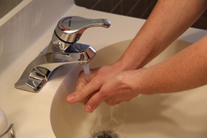 Роспотребнадзор напомнил о жизненно важной необходимости мыть руки