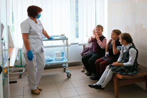 Лишь 56% школ в России имеют медицинские кабинеты